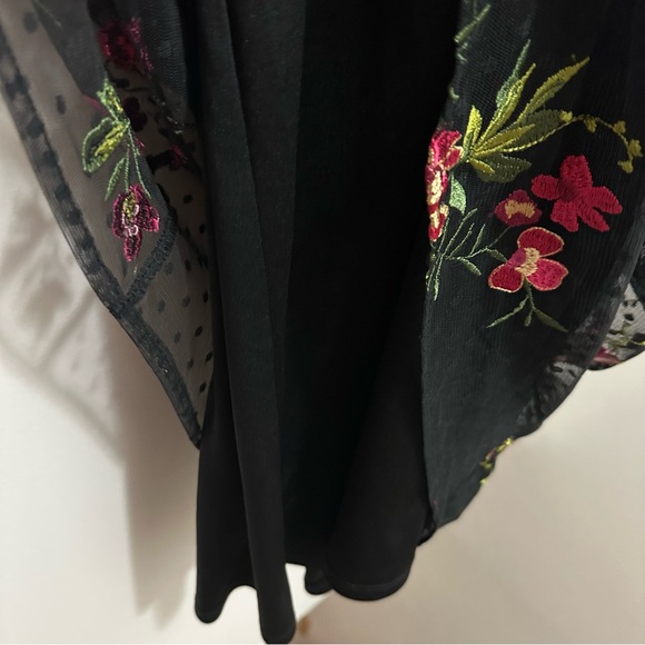 Catherines Black embroidered lace overlay Floral Maxi Dress 3x - Picture 6 of 8